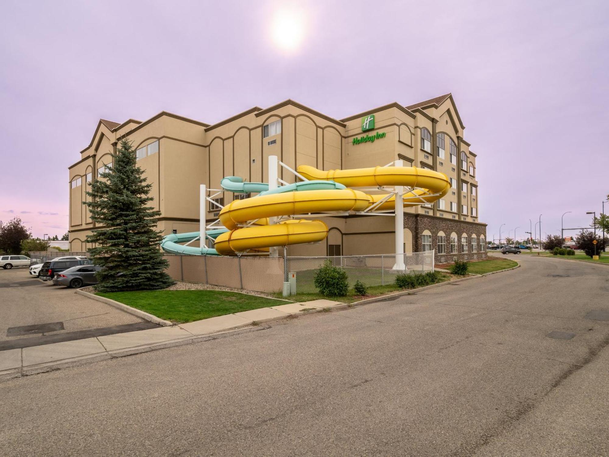 Holiday Inn Lethbridge By Ihg Zewnętrze zdjęcie