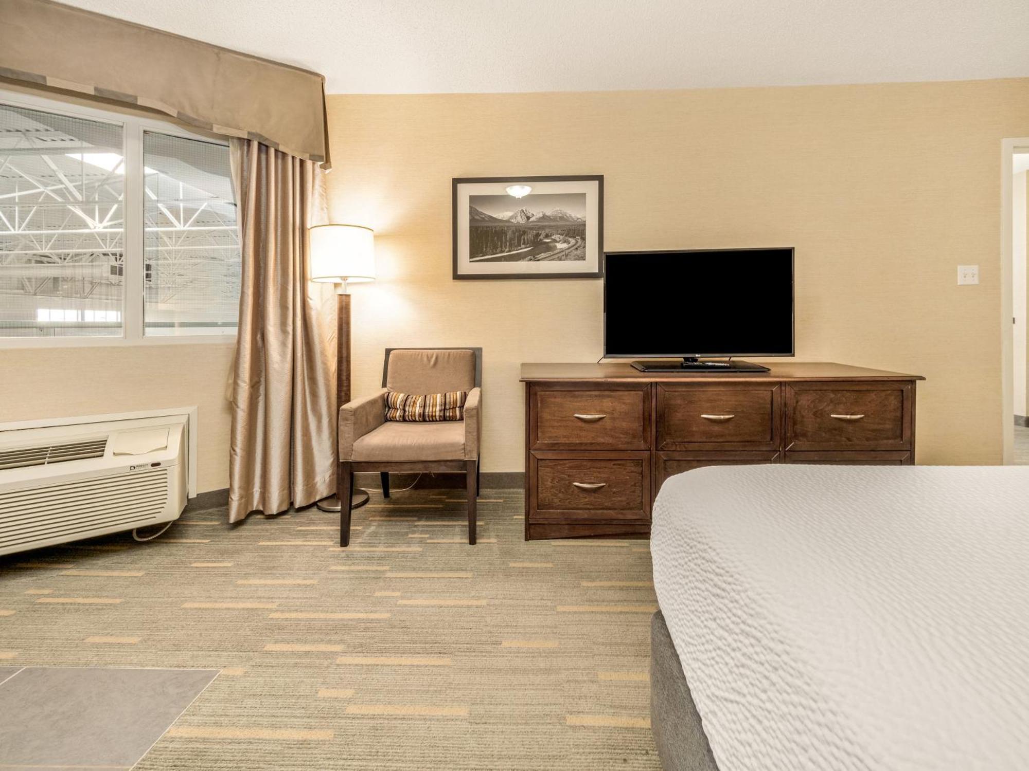 Holiday Inn Lethbridge By Ihg Zewnętrze zdjęcie